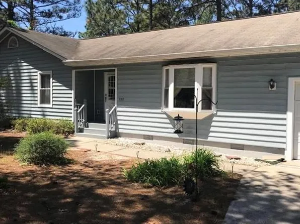 520 N Currant St, Pinebluff, NC 28373