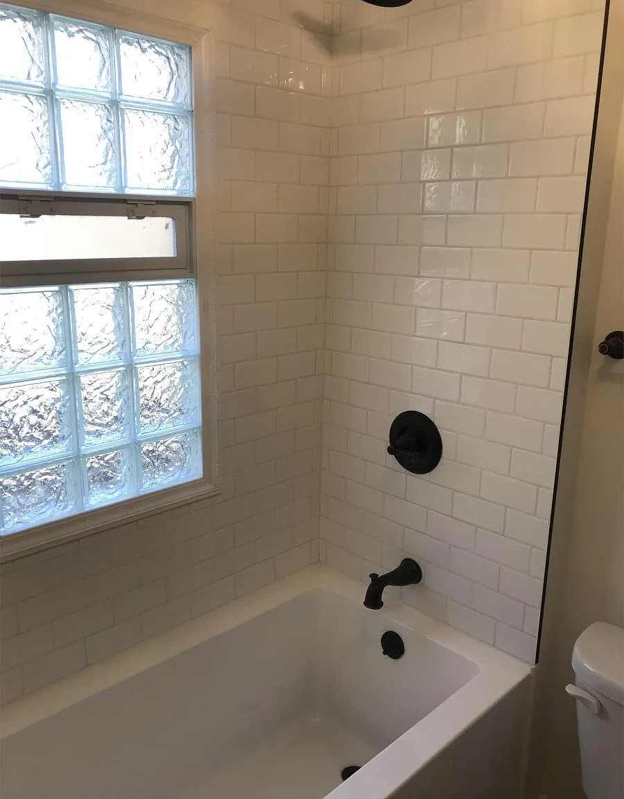 2 bed, 650 sqft, $1,350 — Photo 4