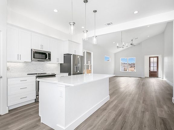 2nd image of 714 Cirrus Ln
