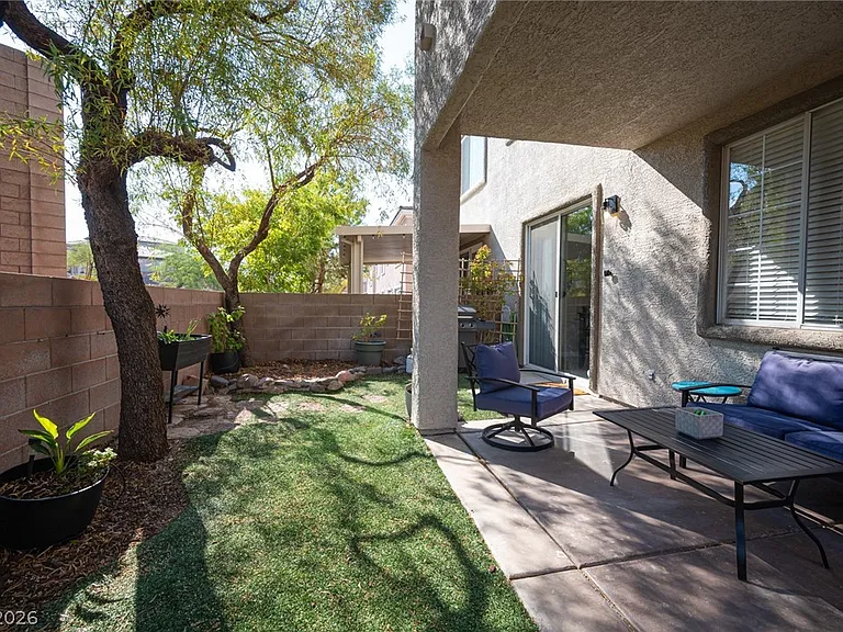 641 Solitude Point Ave — Photo 56