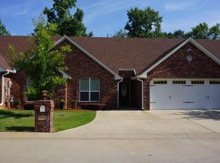 111 Falcon Way, Longview, TX 75605