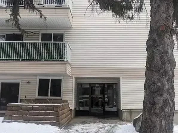 8149 111th St NW #205, Edmonton, AB T6G 2P1
