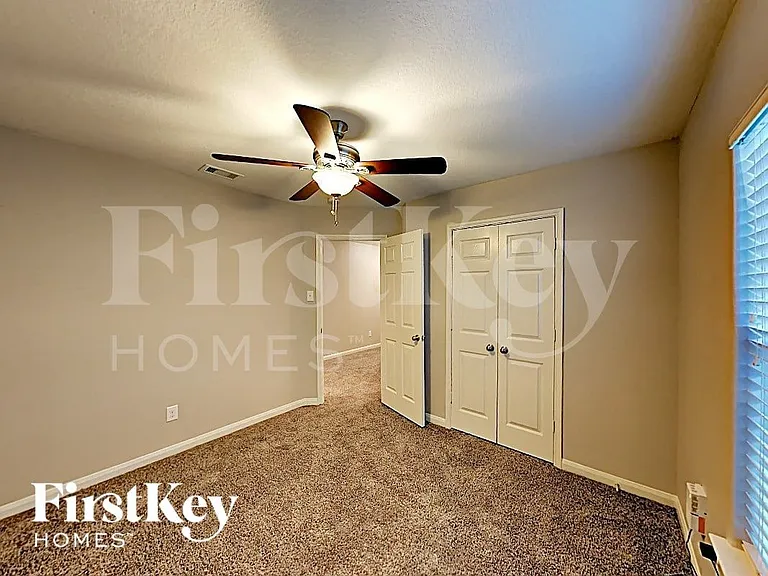 24543 Eagles Claw Dr — Photo 8
