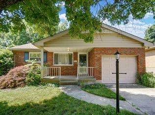 3171 Dickinson Ave, Cincinnati, OH 45211