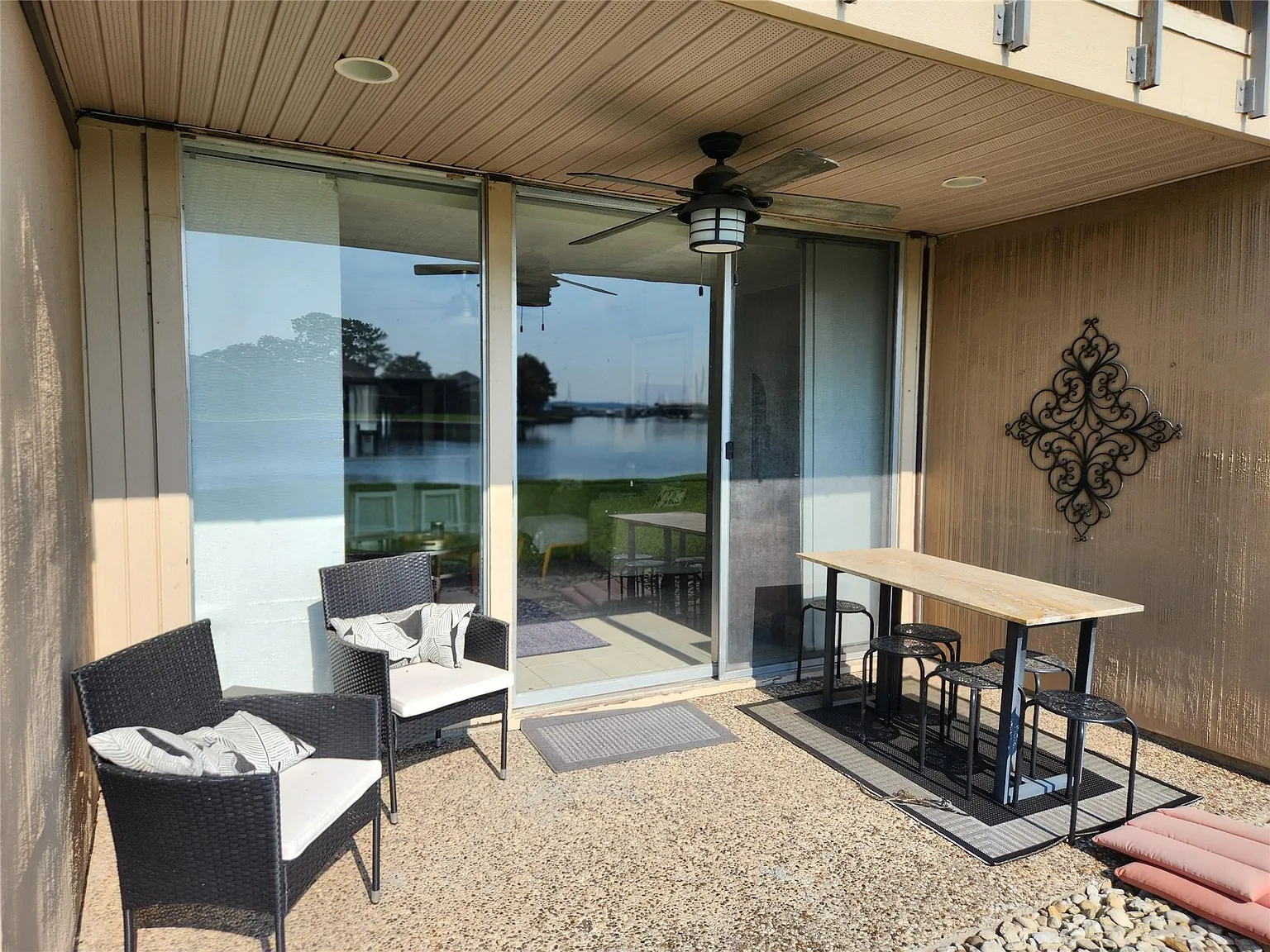 1 bed, 1.0 bath, 680 sqft, $1,800 — Photo 2