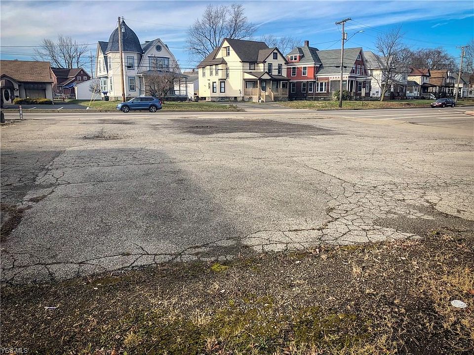 2nd image of N Main St