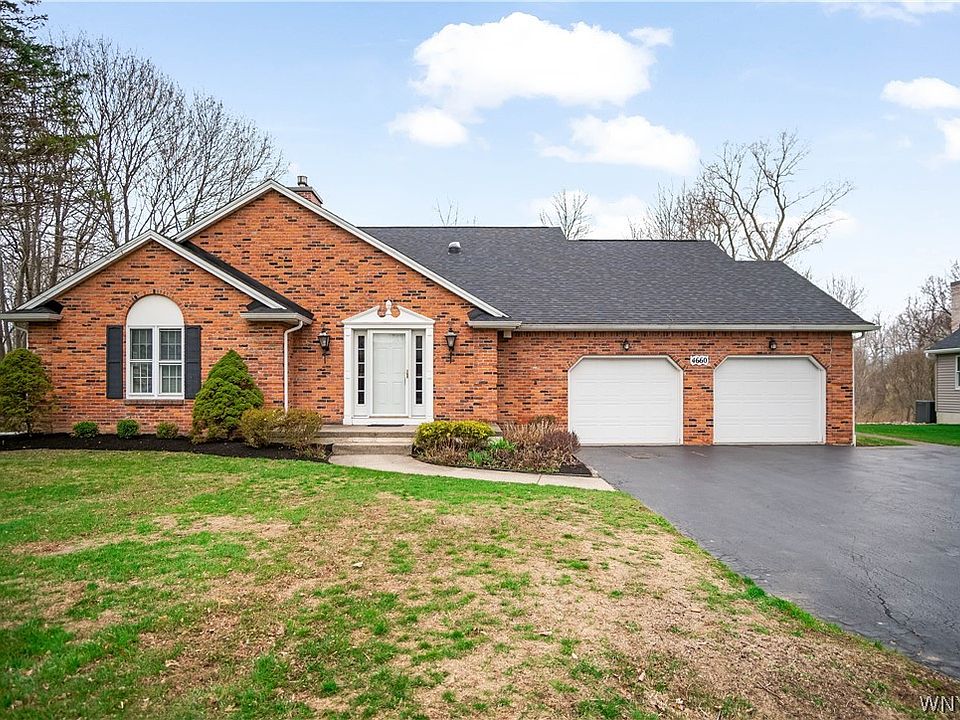 1st image of 4660 Oakwood Ln