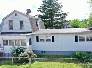 2 S Dover Ave, Somerset, NJ 08873