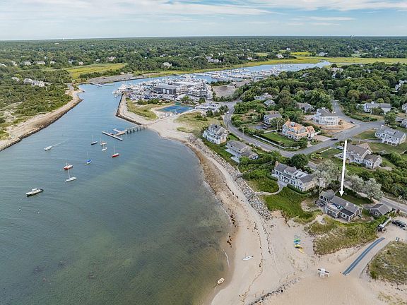 3rd image of 40 Harbor Road