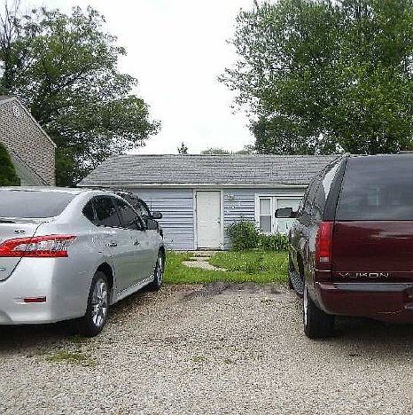 2nd image of 256 Oakview Ave