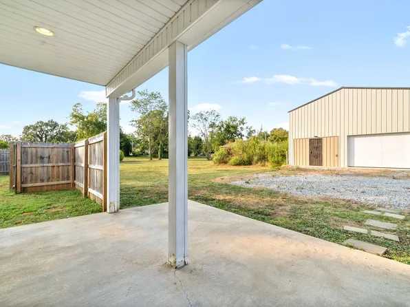 113 Tinsley Dr, Pembroke, KY 42266