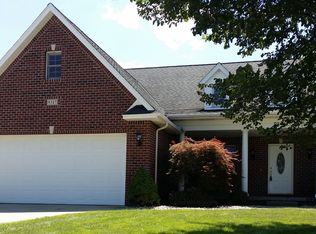 9317 Highland Green Dr, Saginaw, MI 48609