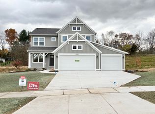 8344 Kettle Oak Dr SE, Alto, MI 49302