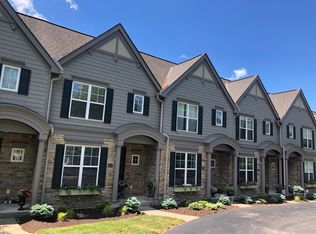 6847 Indian Hill Rd, Cincinnati, OH 45227