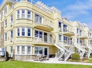 180 Beach 101 St #3A, Rockaway Park, NY 11694