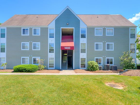 5th image of 1440 Seneca Dr APT D