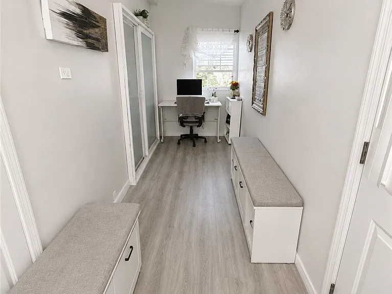 5361 Orchard Hill Dr — Photo 4