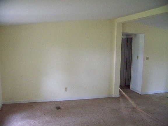 2nd image of 6264 Highway #42