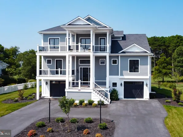152 E Side Dr, Rehoboth Beach, DE 19971
