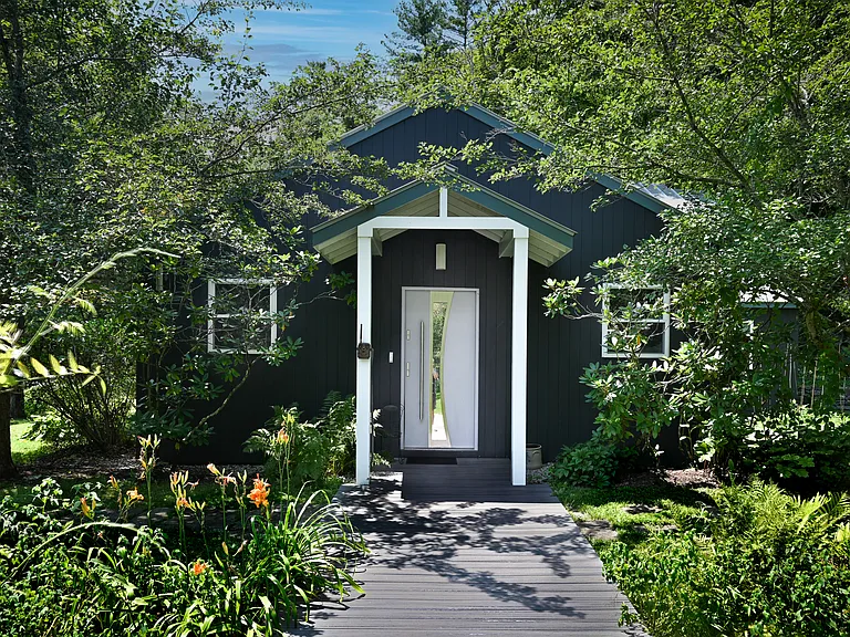 35 Kirk Rd — Photo 18