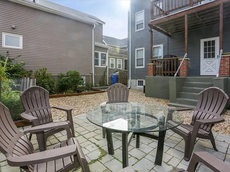 Trident Ave — Photo 12