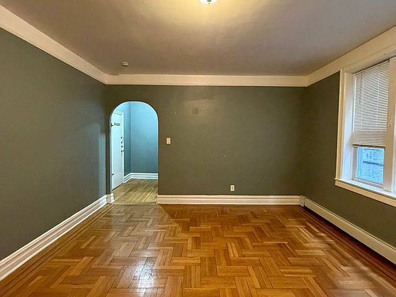 3rd image of 166 Jewett Ave #2