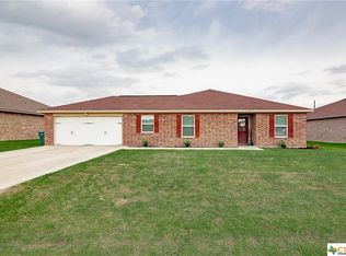 113 Blue Jay Loop, Victoria, TX 77905