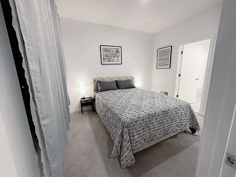 2030 Northbank Pl — Photo 9