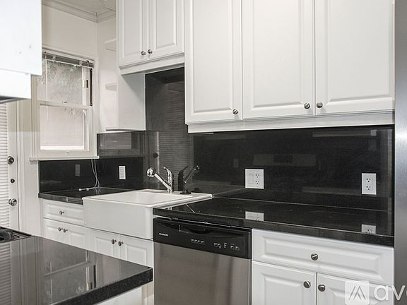 2nd image of 9925 Robbins Dr APT 3