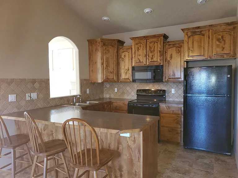 4289 S Lipori Ave — Photo 7