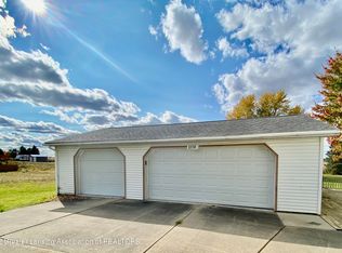 2210 S Cochran Rd #R-4, Charlotte, MI 48813