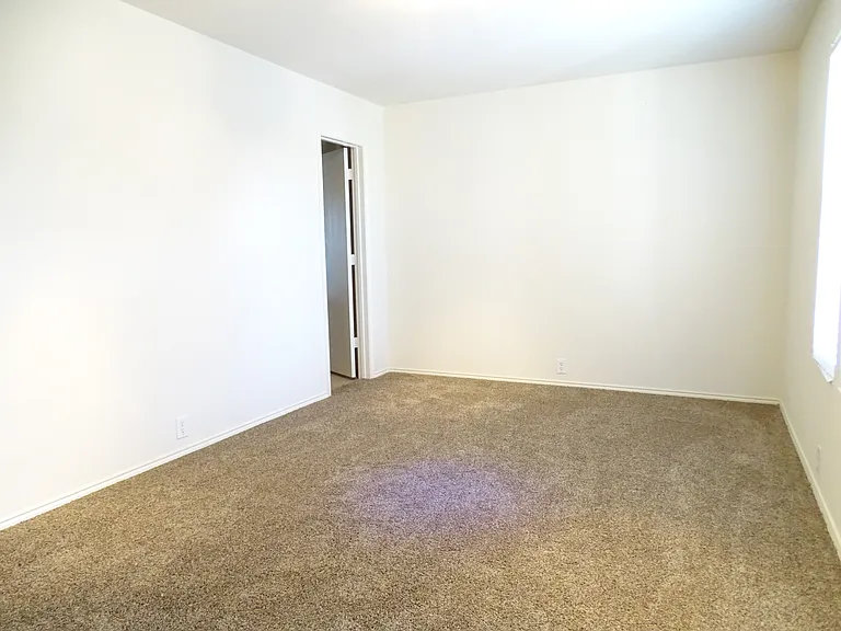 2632 Boedeker Dr — Photo 16