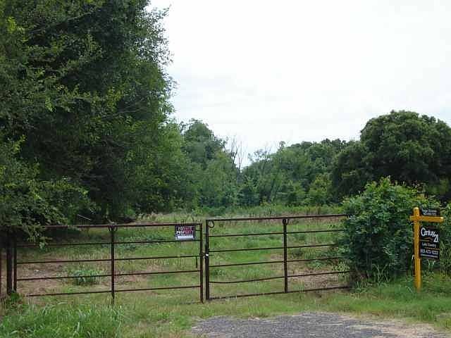 Front gate