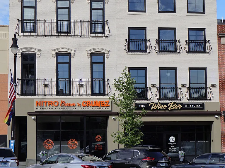 420 Main St #D — Photo 10