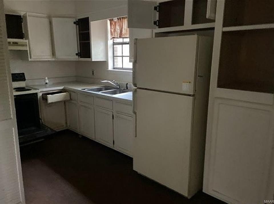 2nd image of 109 Laurel Dr