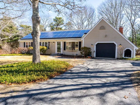 12 Abigails Way, Sandwich, MA 02563