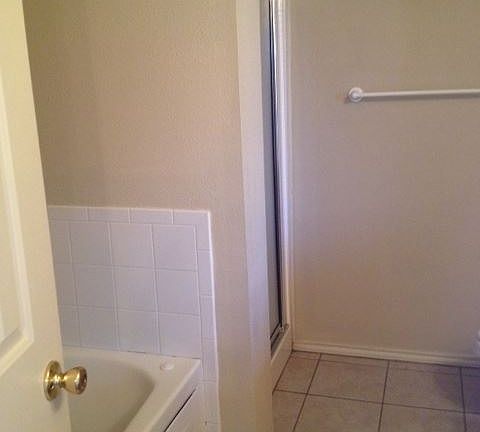 3rd image of 10610 Belton Ave