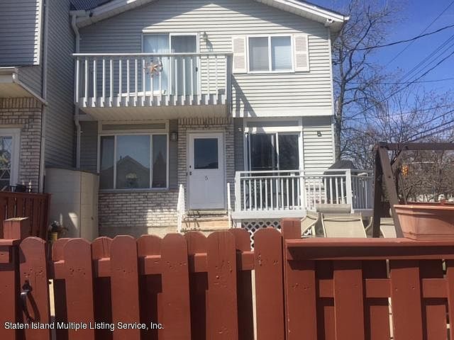 1st image of 5 Sunset Ln