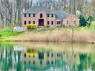 214 Old Turnpike Rd, Califon, NJ 07830