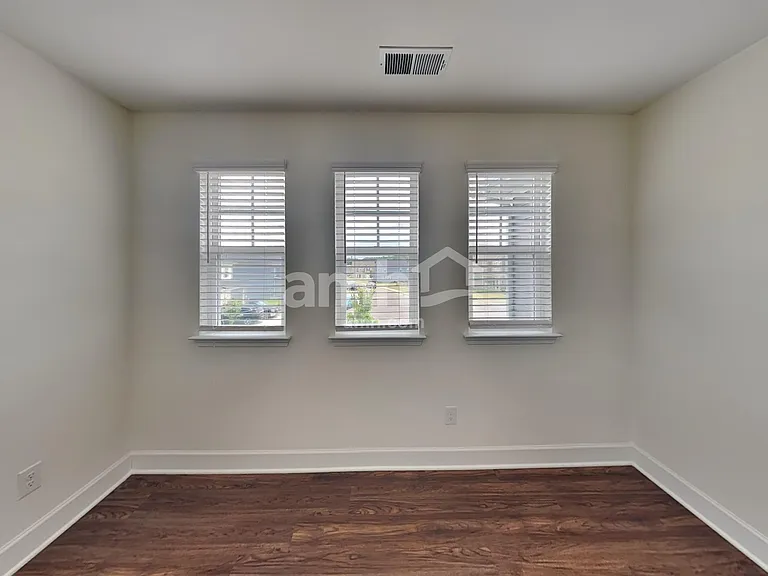 5601 Cuba Rd — Photo 28