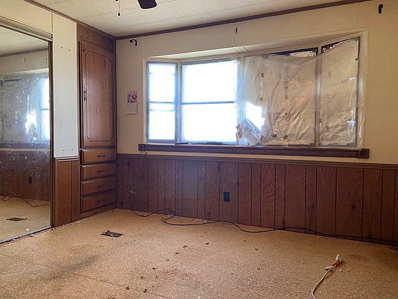 5th image of 1405 Lakeland Dr