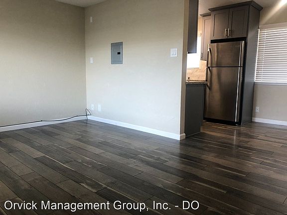 5th image of 1059 Grand Ave #6