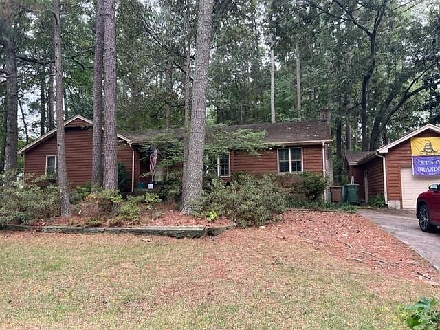 2nd image of 240 Fairview Rd