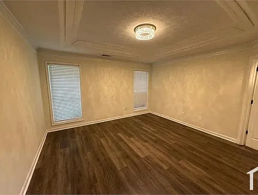 3 bed, 1550 sqft, $2,205 — Photo 2