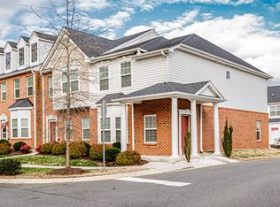 7380 Pebble Lake Dr, Mechanicsville, VA 23111