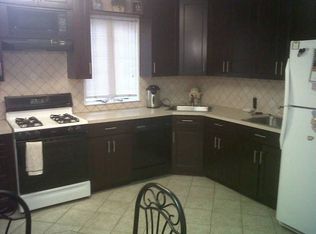 1722 56th St, Brooklyn, NY 11204