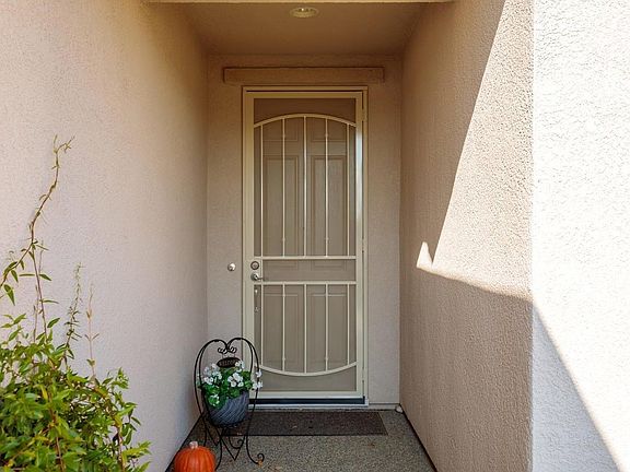 5th image of 2444 Rubicon Ln