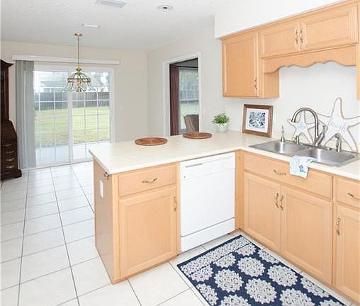 2nd image of 155 Baywood Cir