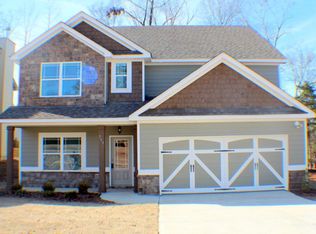 353 Lightness Dr, Auburn, AL 36830