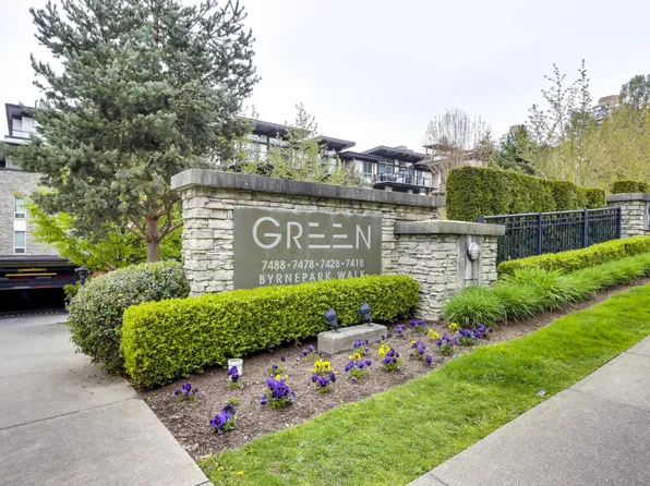 7478 Byrnepark Walk #407, Burnaby, BC V3N 0B5
